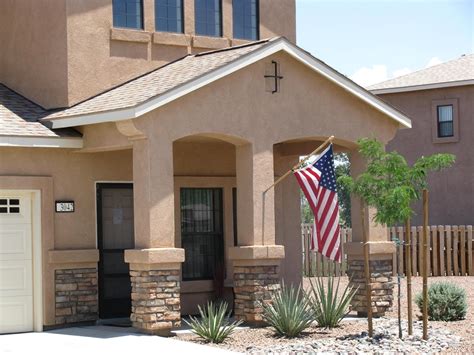 House photos and tours at Davis-Monthan AFB