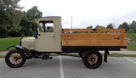 Beautifully Restored 1925 Ford Model Tt One Ton Show Truck 225 Hp4