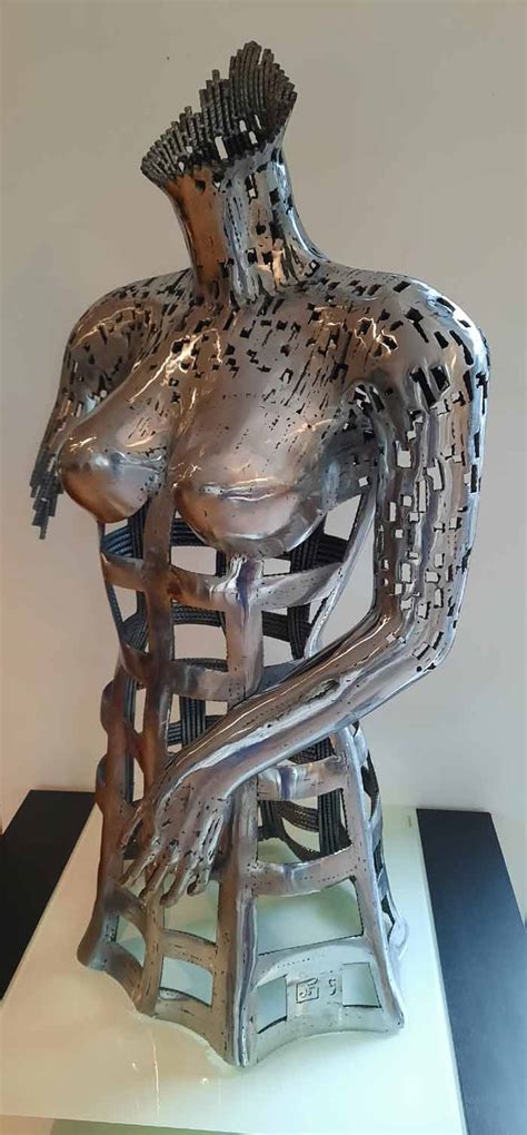 Metal Sculptures Of The Feminine Figure In Sensuality Trendy Art Ideas