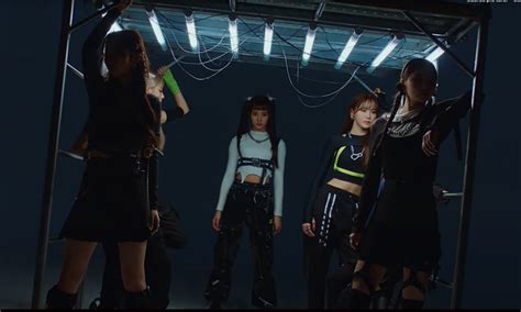 Hot Issue Est N Listas Para Disparar Y Estallar En El Mv Debut De Gratata