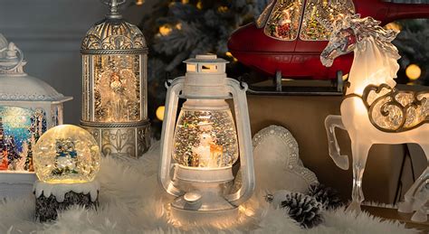 Make Your Home Merry And Bright With Cracker Barrel Holiday Decor