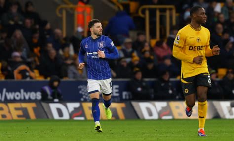 Wolverhampton Wanderers Ipswich Town Half Time Ipswich Town