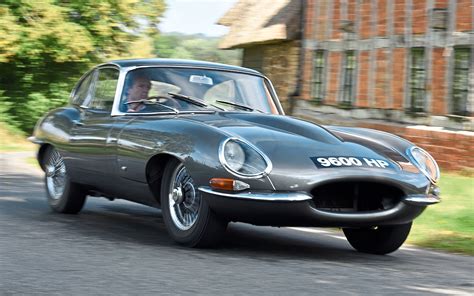 Jaguar E Type