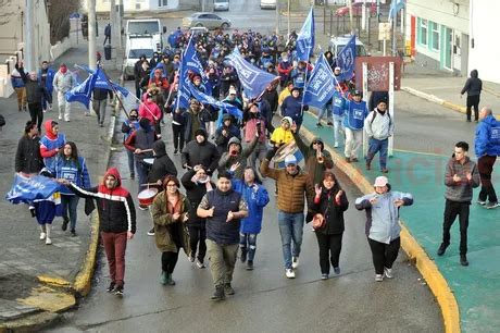 R O Grande Somos Barrios De Pie March Por Pan Paz Y Trabajo