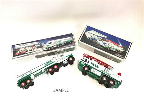 Lot 1548 - Collection of approximately 11 boxed Hess