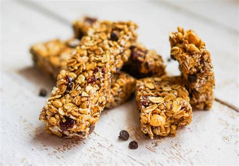 Types Of Energy Bars For Hiking And How To Choose The Right One