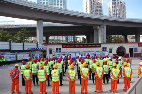 青岛市总工会2023年“情系职工 服务大局”夏送清凉活动全面启动工会新时空新闻齐鲁网