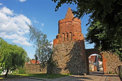 Weekend w Polsce atrakcje 16 województw Podróże