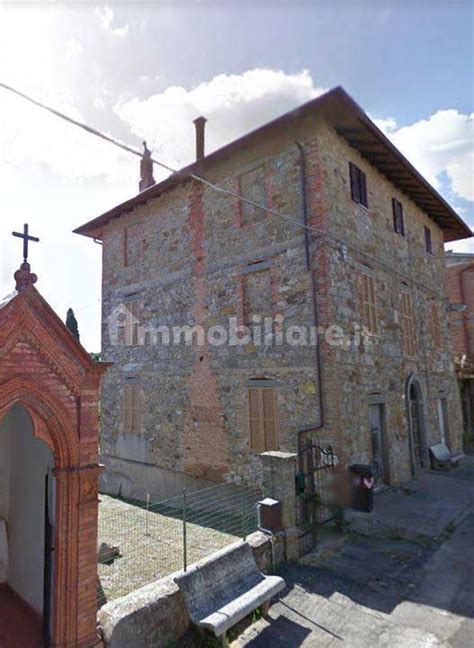 Vendita Appartamento In Via Aldo Capitini 22 Panicale Secondo Piano