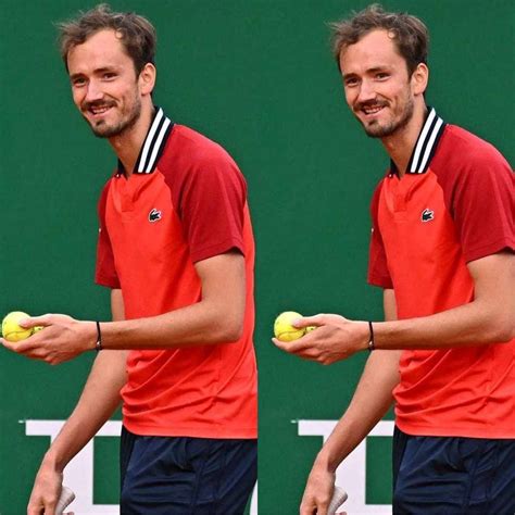 Daniil Medvedev Defeats Gael Monfils 6 2 6 4 In Monte Carlo Masterclass