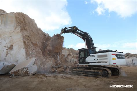 Excavadora Sobre Orugas Hidromek Hmk Lchd H Euromateriales