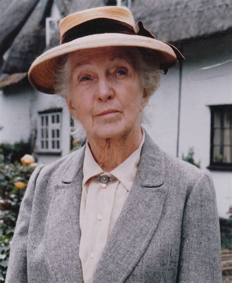Die Besten 25 Miss Marple Tv Series Ideen Auf Pinterest Miss Narple