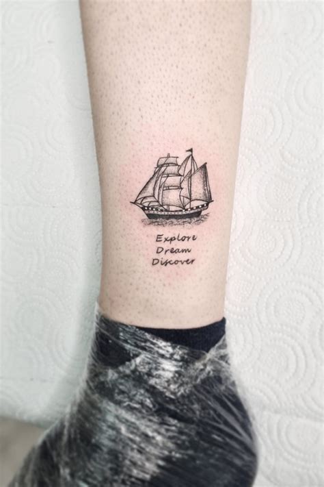 Ship Tattoo Soritattoo Shiraz Cool Arm Tattoos Cool Tattoos