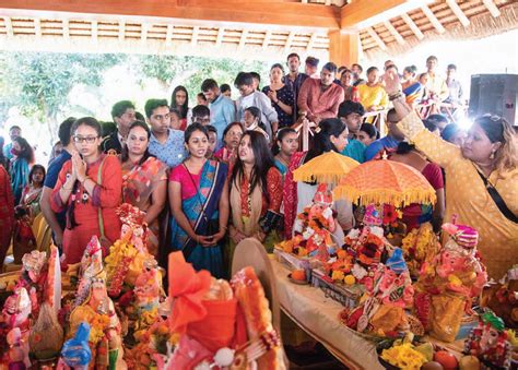 Mauritius Youth Reflect on Hinduism - Hinduism Today