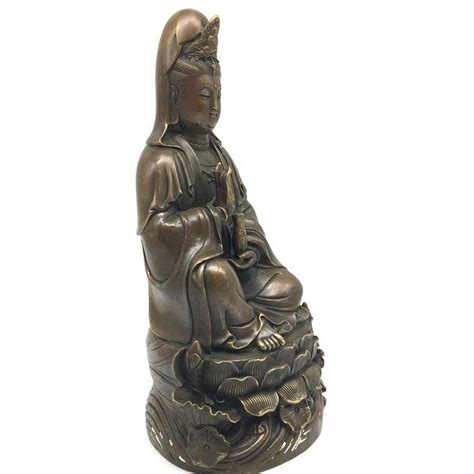 Goddess Quan Yin Kwan Yin Guan Yin Sitting In Lotus Buddhist Statue