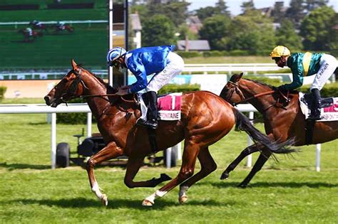 La Photo De L Arriv E Du Prix Des Epinettes Course Pmu Du Jeudi Mai