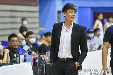 Wsbl／邱啟益首度執教女籃 收起裕隆嚴厲，把台元當女兒照顧 Ettoday運動雲 Ettoday新聞雲