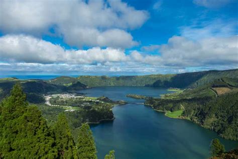 Da Ponta Delgada Trekking Guidato Da Vista Do Rei A Sete Cidades