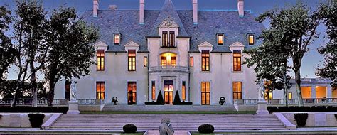 The Sassy Countess Historic Estates and Grand Lifestyles: Shooting At Oheka Castle