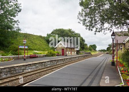 Horton in Ribblesdale Train Station, North Yorkshire, England Stock ...