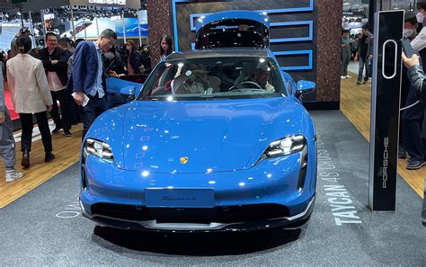 Porsche Recalls 15 906 Taycan EVs In China Due To Battery Fire Risk