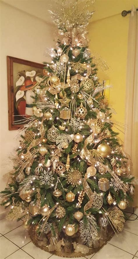 Golden Christmas Tree 🎅 🎄 🌟 R Christmasdecorating