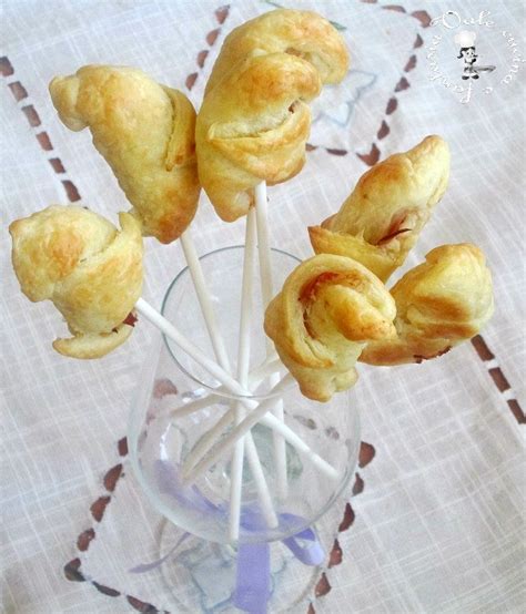 Cornetti Salati Allo Speck Ricetta Finger Food Ricette Finger Food