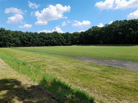 Boisko piłkarskie przy strzelnicy Infrastruktura AWF Wrocław