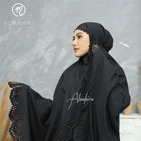 Telekung Travel Light Weight Silk Laser Cut Umrah Prayer Dress For