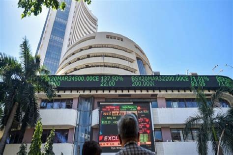 Sensex Nifty Start On Flat Note Amid Mixed Global Cues