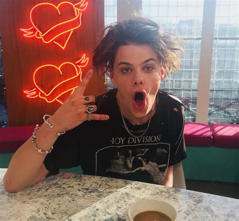 Yungblud Photos 102 Of 119 Lastfm