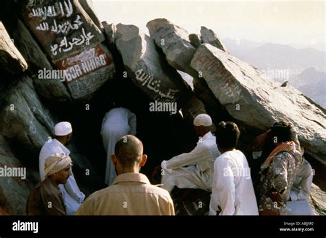 Mount Hira Cave Hi Res Stock Photography And Images Alamy