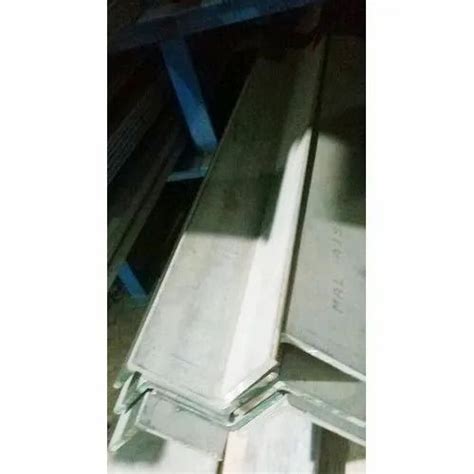 Standard L Shape Stainless Steel Construction Angle Material Grade Ss