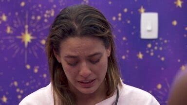 Assistir Big Brother Brasil Beatriz Se Emociona Ao Receber Elogio De