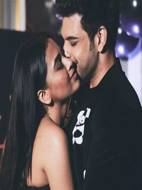 Karan Kundrra And Tejasswi Prakash Mushy Pictures Times Now