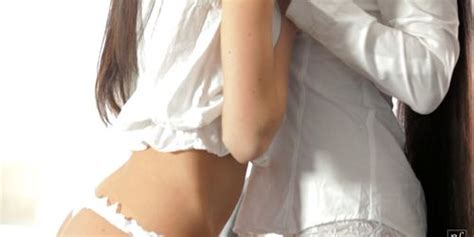 NUBILE FILMS Pulsing Orgasm For Lesbian Lovers Kristina Bailey