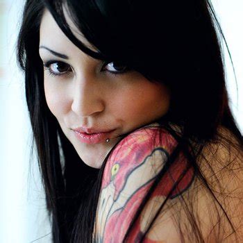 Dino Suicide Babe Page Watch This Centerfold On FreeOnes