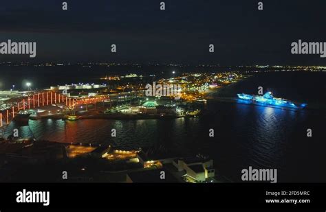 Corpus christi aquarium texas Stock Videos & Footage - HD and 4K Video Clips - Alamy