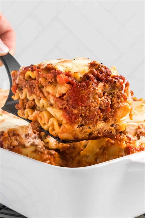 Lasagna Bolognese - The Suburban Soapbox