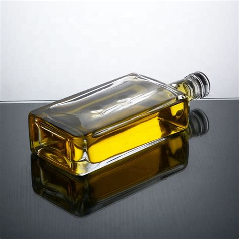 500ml 750ml Top Quality Square Flat Vodka Whisky Glass Bottle Drinking Liquor Bottle High