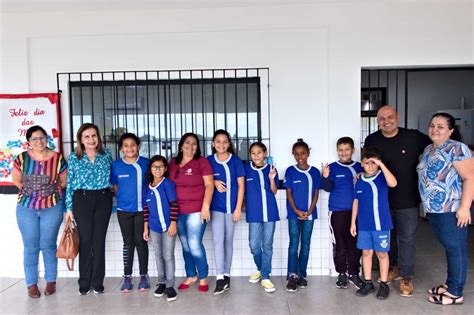 Prefeitura Aldeense Inicia Entrega De Uniformes Escolares Da Rede