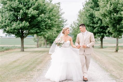 The Wedding Story Of Jackie And Drue Tranquill Weddingday Magazine