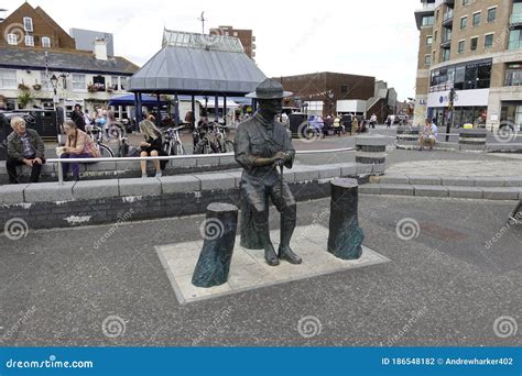 Statue Of Robert Baden Powell At Poole In Dorset England Editorial