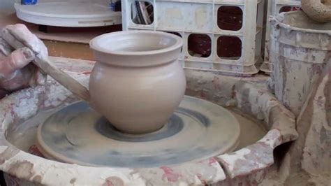 How To Set Up A Pottery Wheel