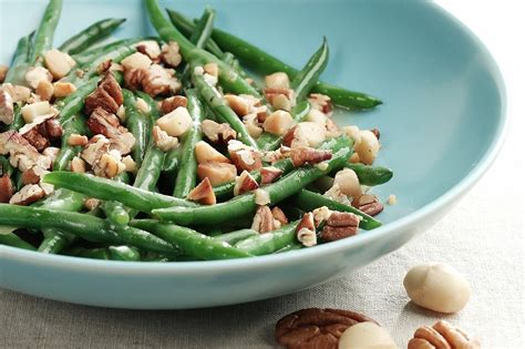 Grüner Bohnensalat mit knackigen Macadamia Nüssen Australian