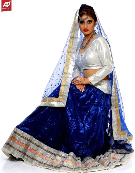 Alisa Khan Hot Photoshoot