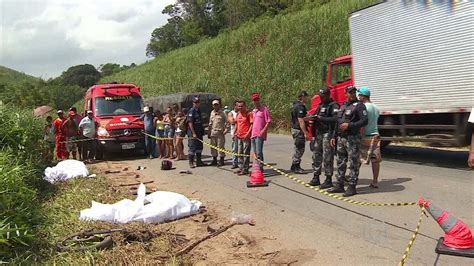 Acidente entre caminhão e moto deixa dois mortos em Pernambuco NE2 G1