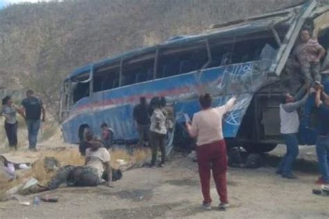 Migrantes Venezolanos Entre Los 17 Fallecidos Por Vuelco De Un Bus En