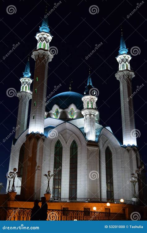 Kul Sharif Mosque In Kasan Der Kreml Stockfoto Bild Von Leuchte