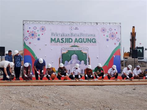 Hadiri Peletakan Batu Pertama Di Mesjid Agung Andi Harun Inginkan